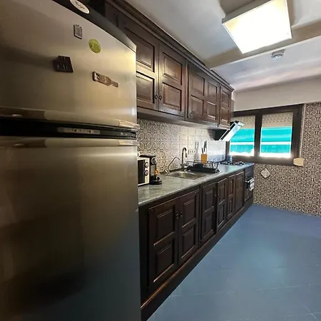 Torre Azafata Apartment *